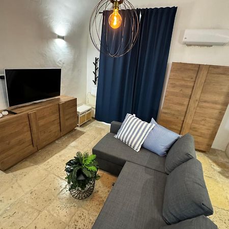 B&B Dormi Bene Bisceglie Eksteriør billede